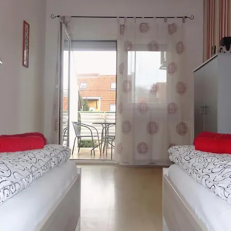Apartment Gere Modern *